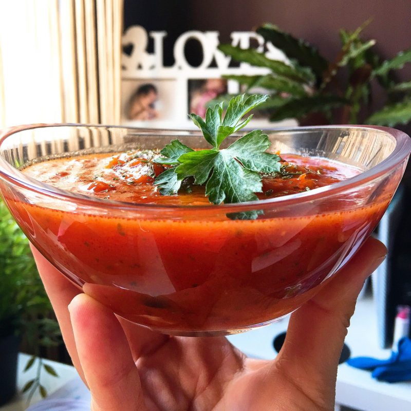 Salsa de tomate "fit" con aceitunas