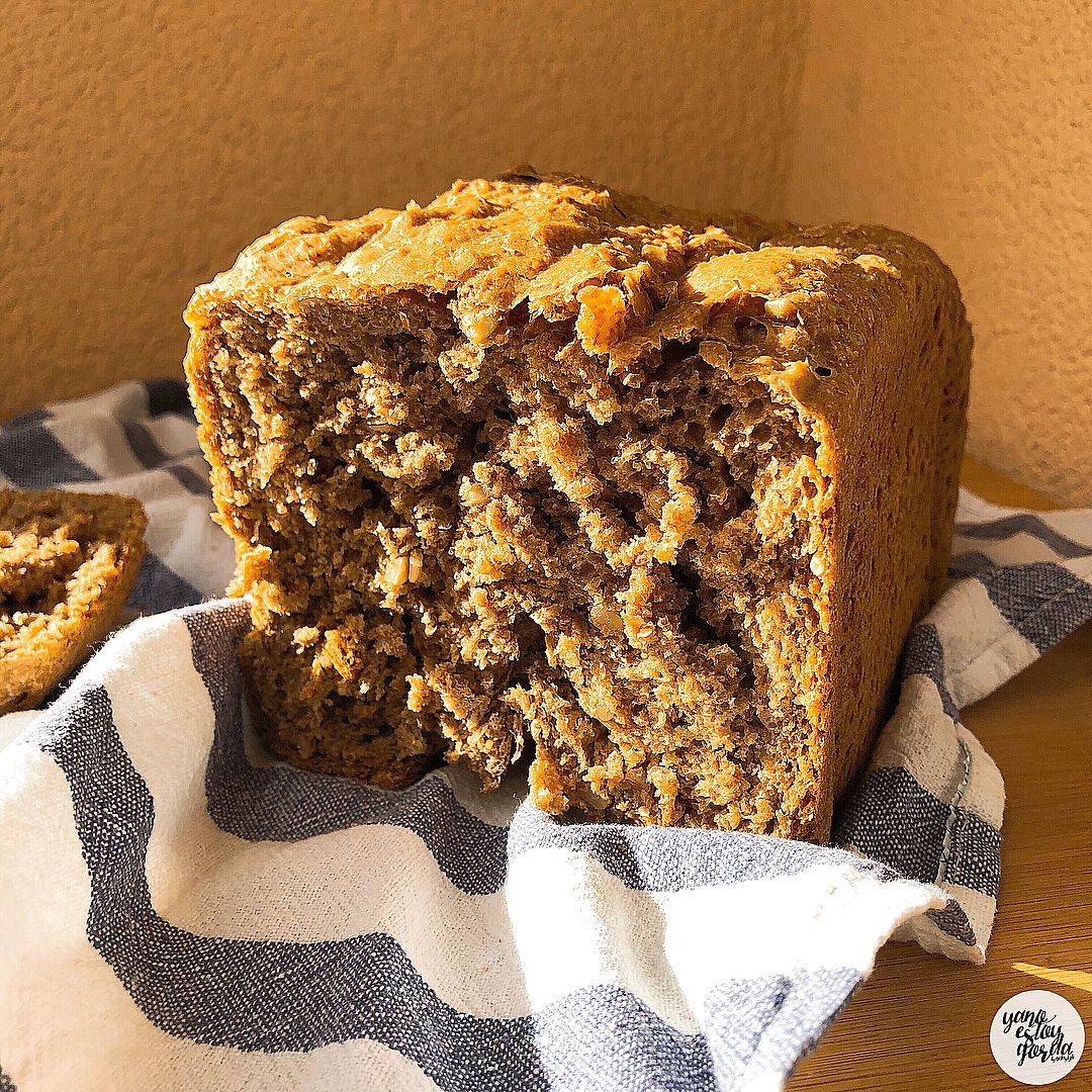 Pan 100% integral de centeno y trigo con pipas