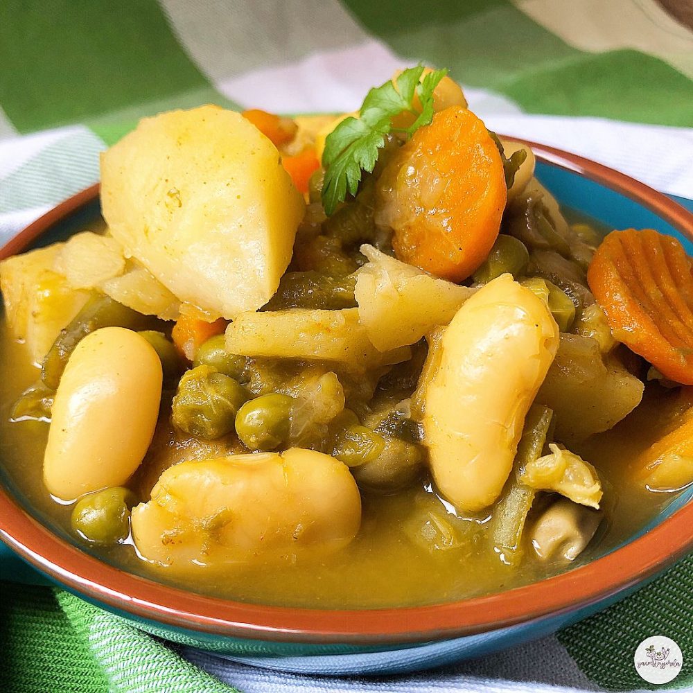 Estofado de verduras con judiones al curry