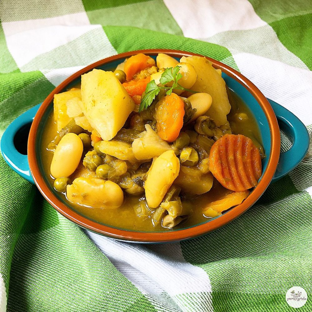 Estofado de verduras con judiones al curry