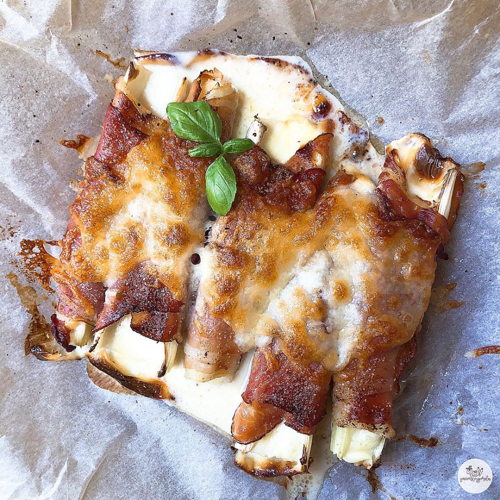 Apios rellenos con jamón y queso