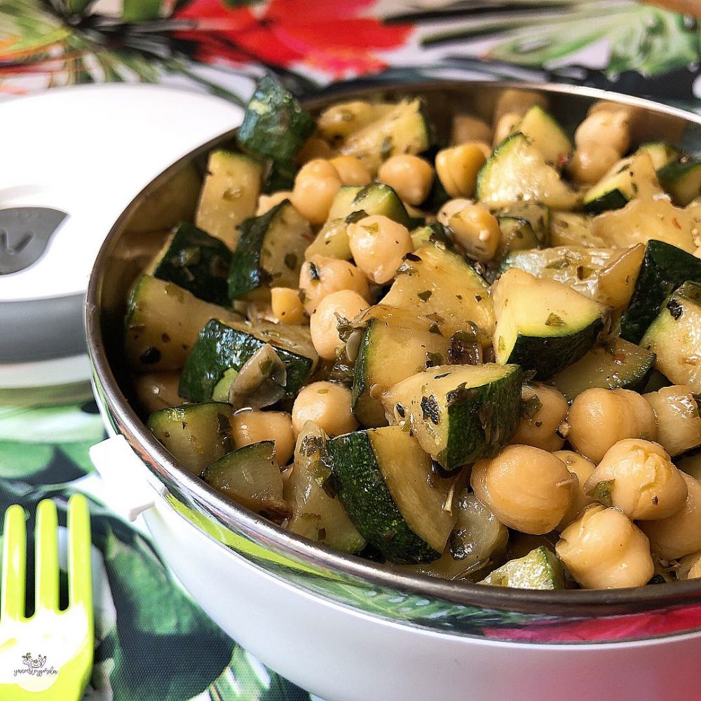 Garbanzos con calabacín