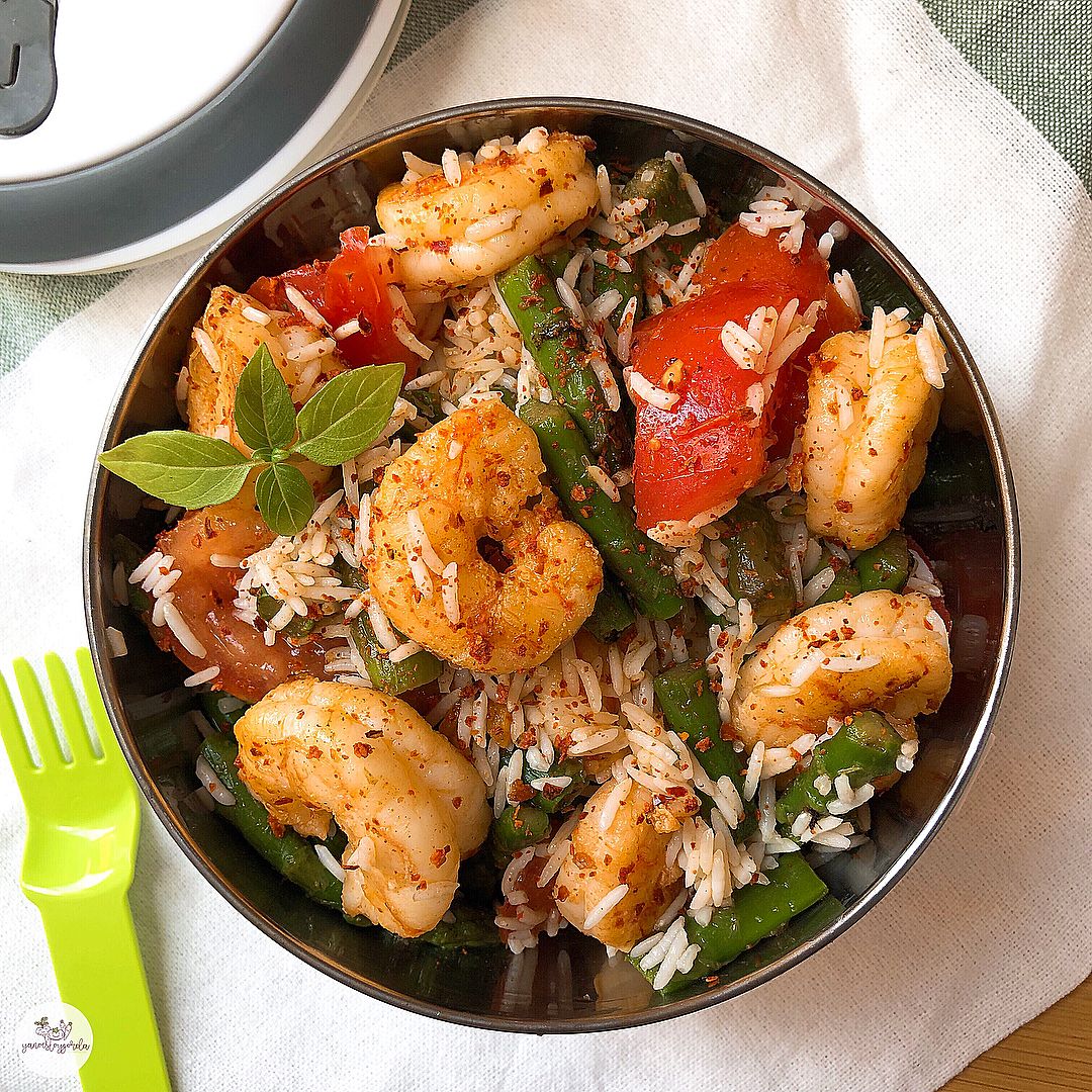 Ensalada de gambones y espárragos
