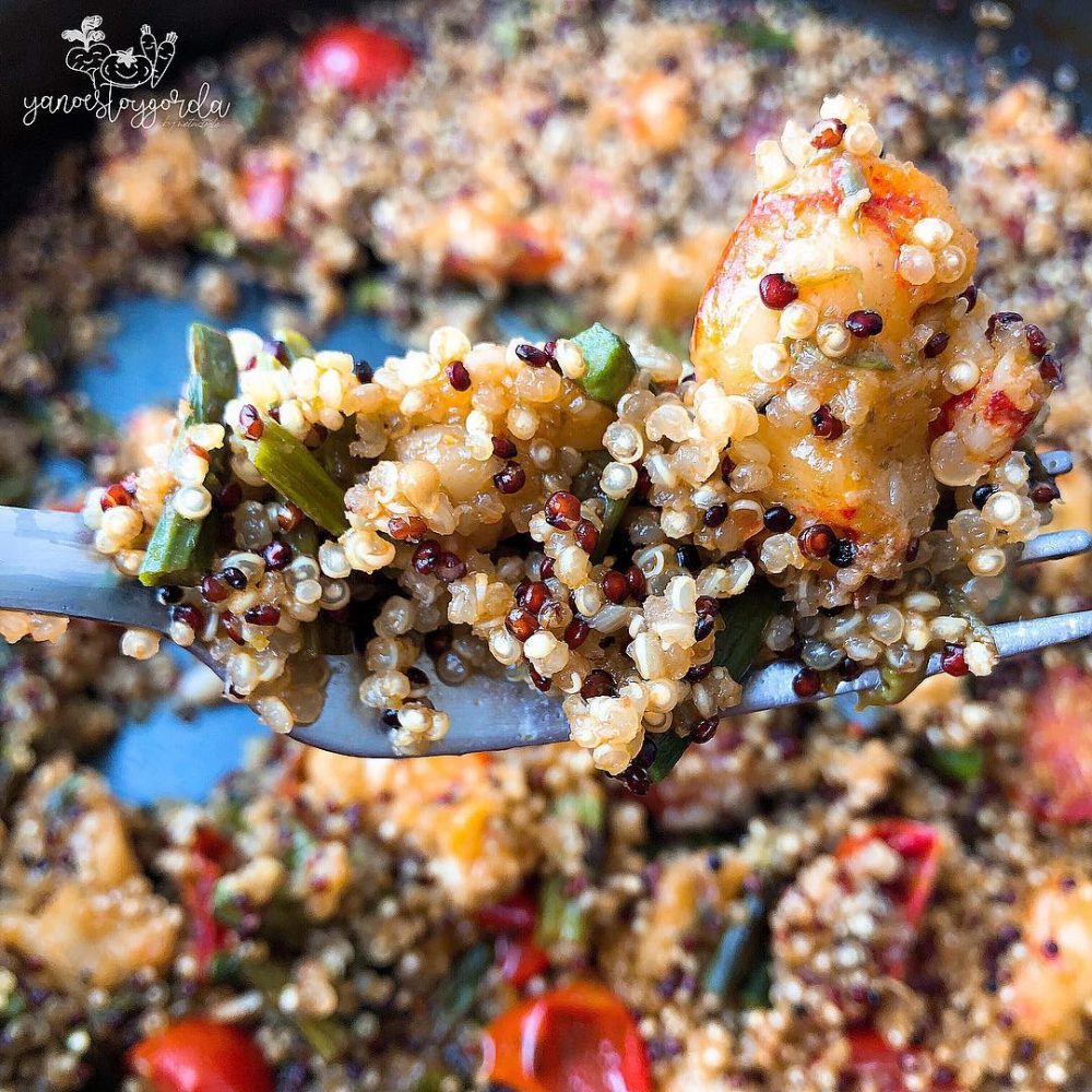 QUINOA CON ESPÁRRAGOS Y GAMBAS