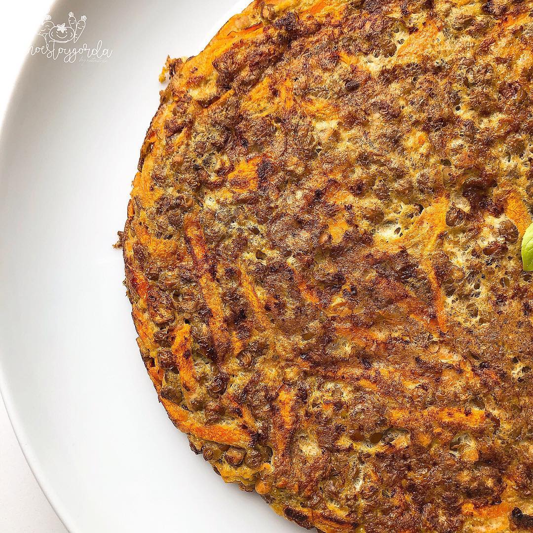 tortilla de lentejas con zanahoria y curry