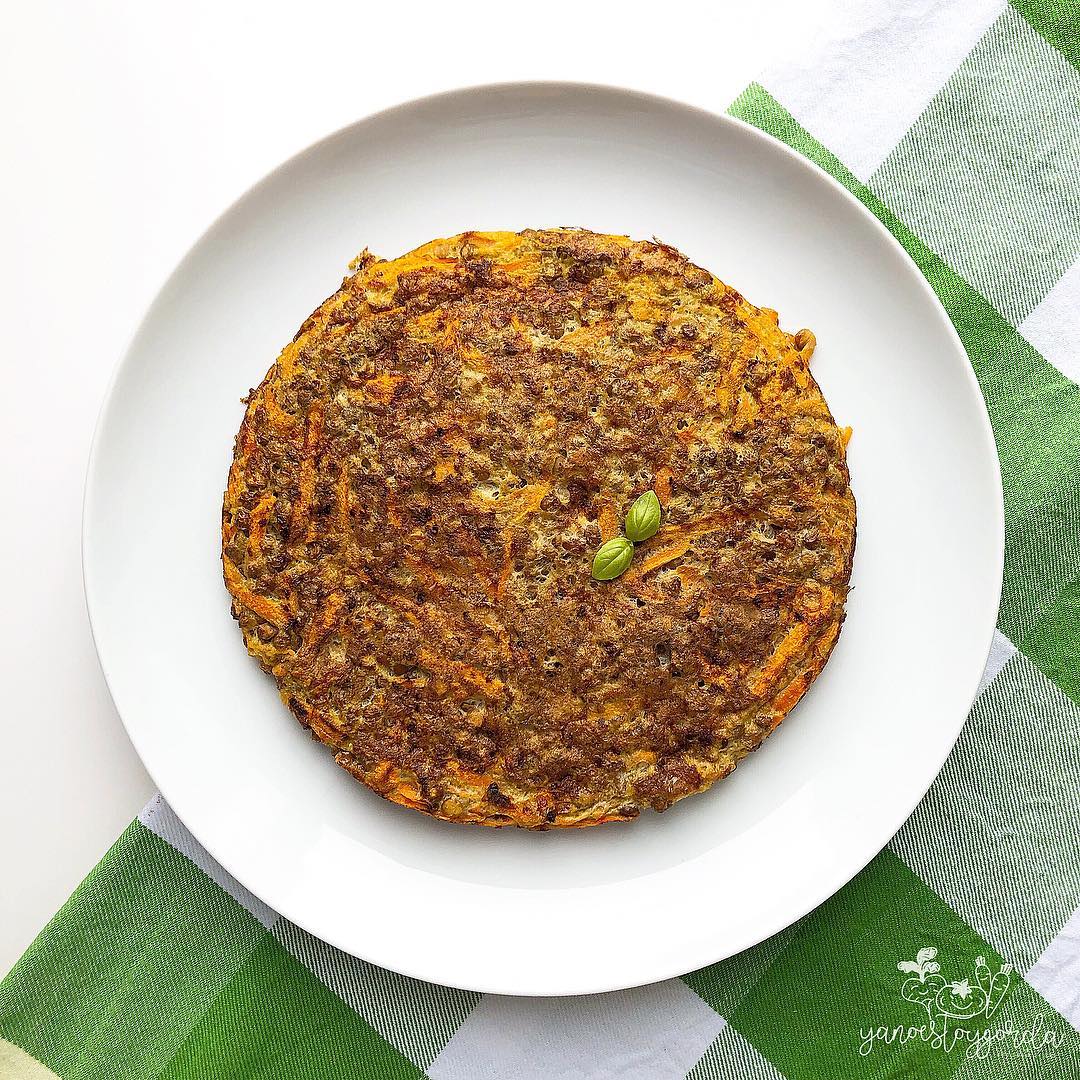 tortilla de lentejas con zanahoria y curry