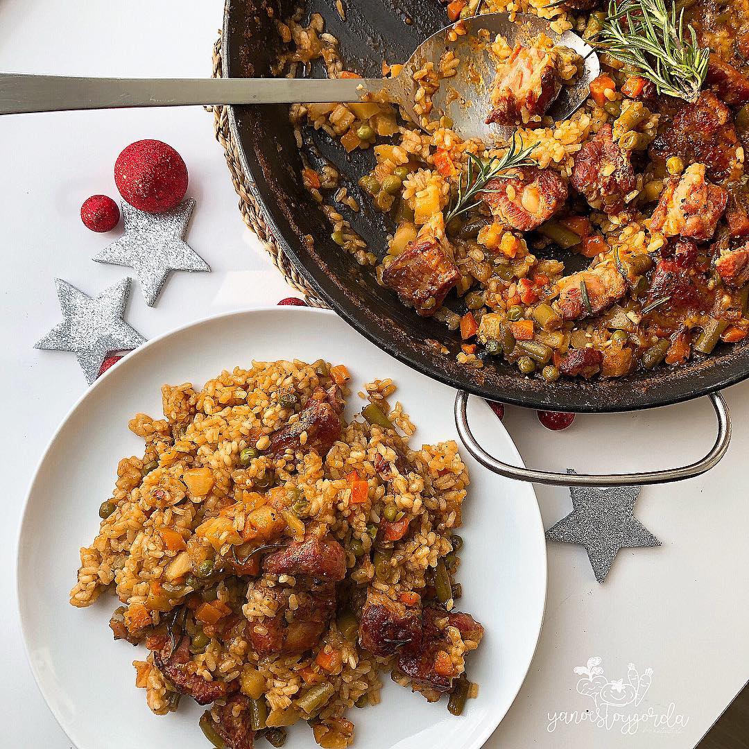 arroz con costillas de cerdo y patatas