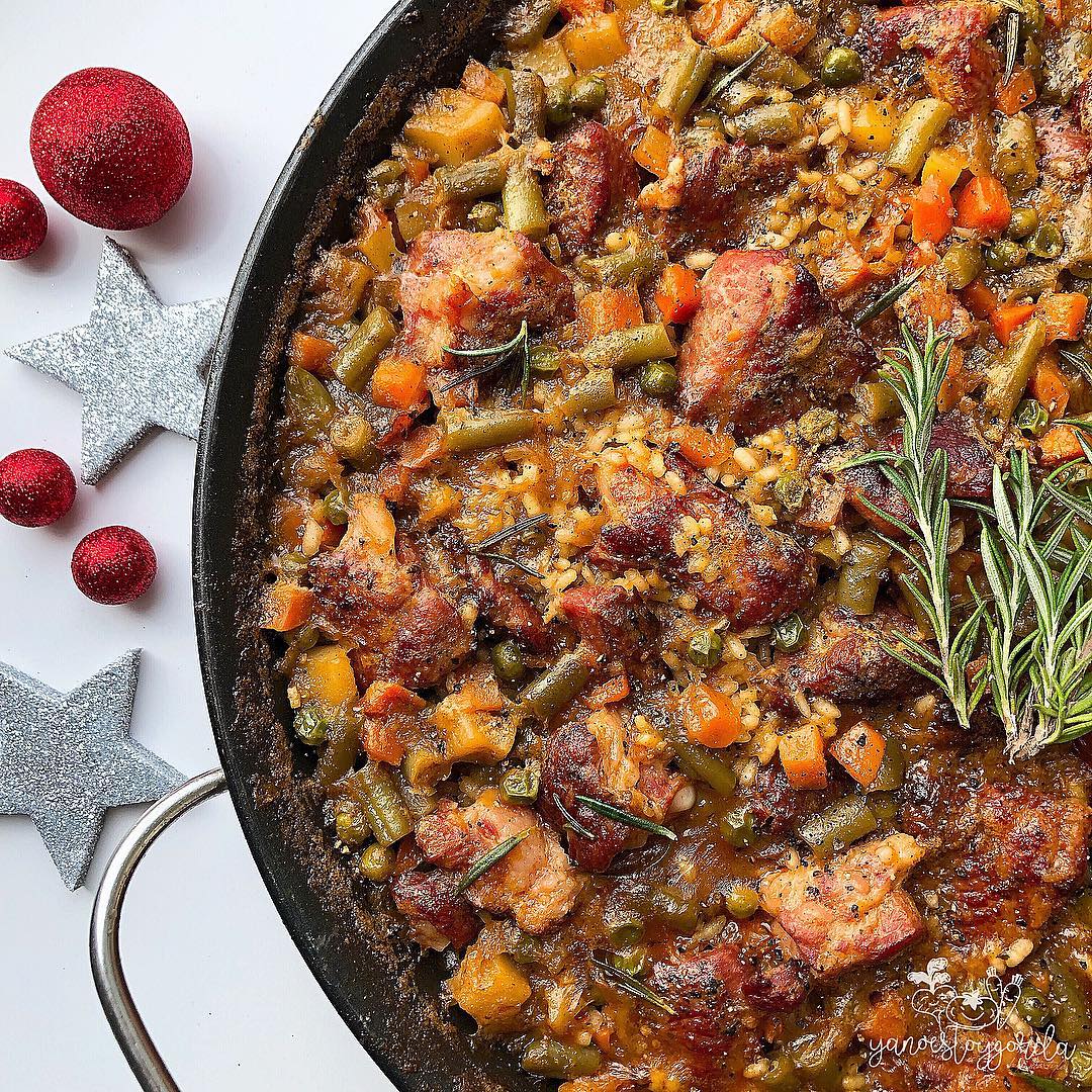 arroz con costillas de cerdo y patatas