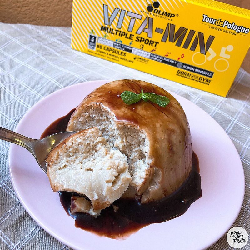 Flan de avena con sirope de cacao casero