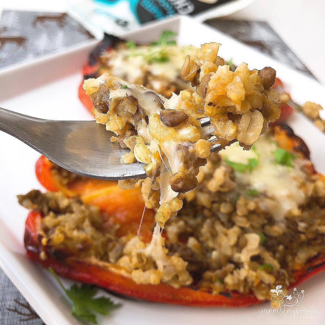 pimientos rellenos de lentejas y arroz