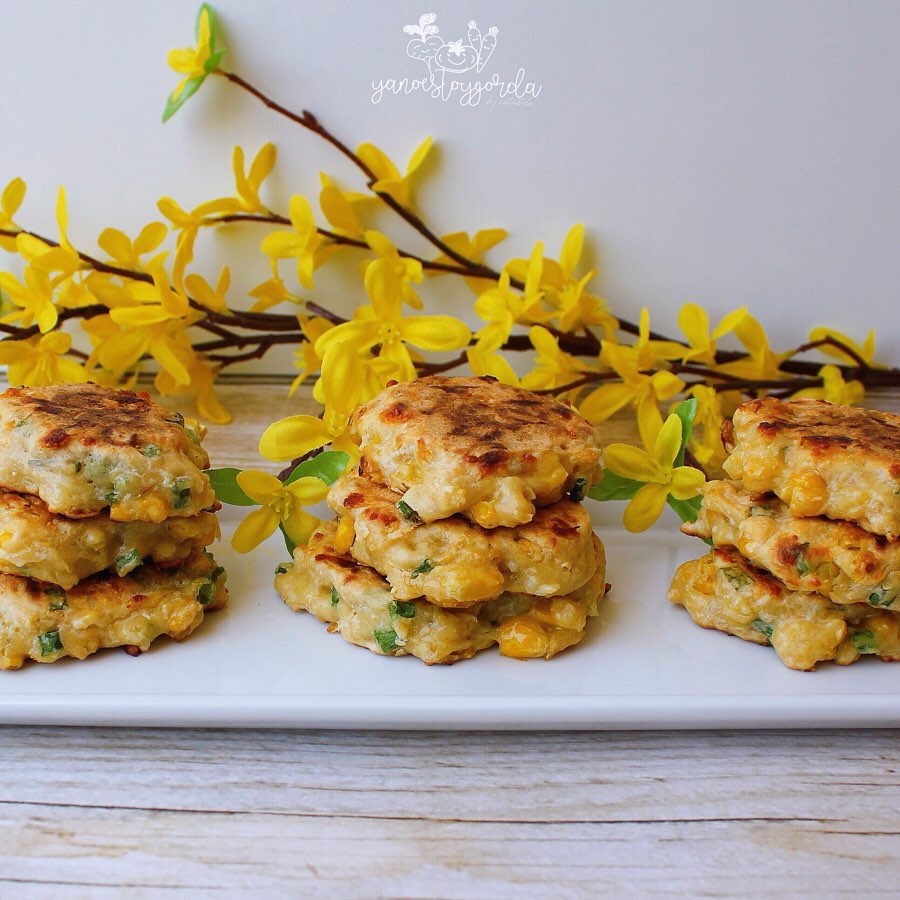 tortas de maíz y cebollino