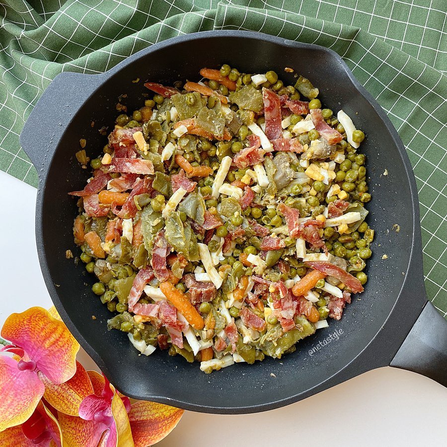 menestra de verduras con huevo y jamón