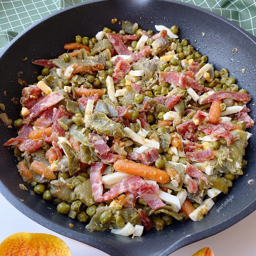 menestra de verduras con huevo y jamón