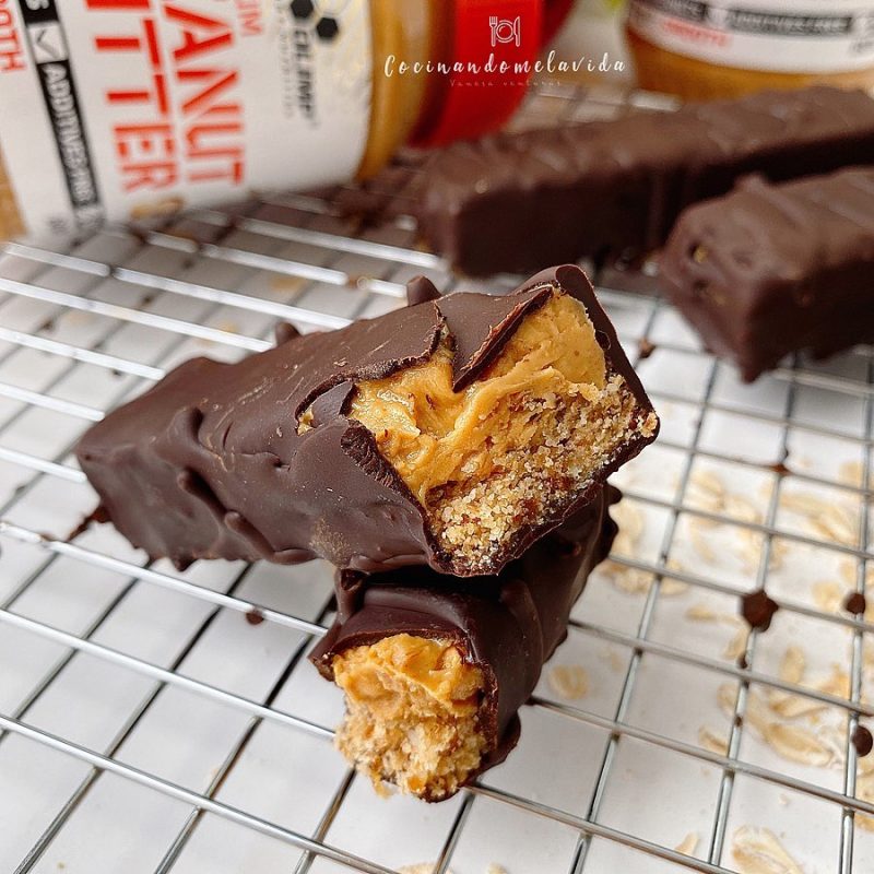 BARRITAS DE CHOCOLATE Y CACAHUETE