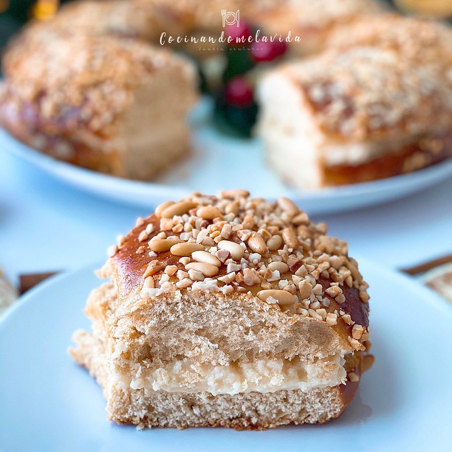 roscón de espelta con crema