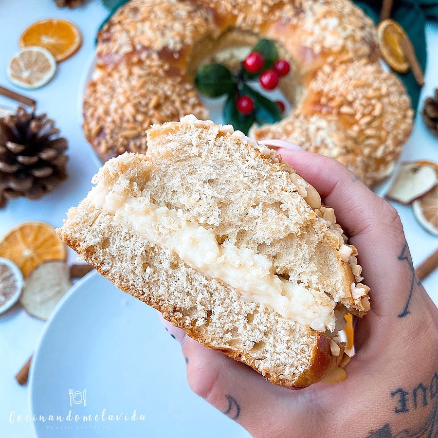 ROSCÓN DE ESPELTA CON CREMA