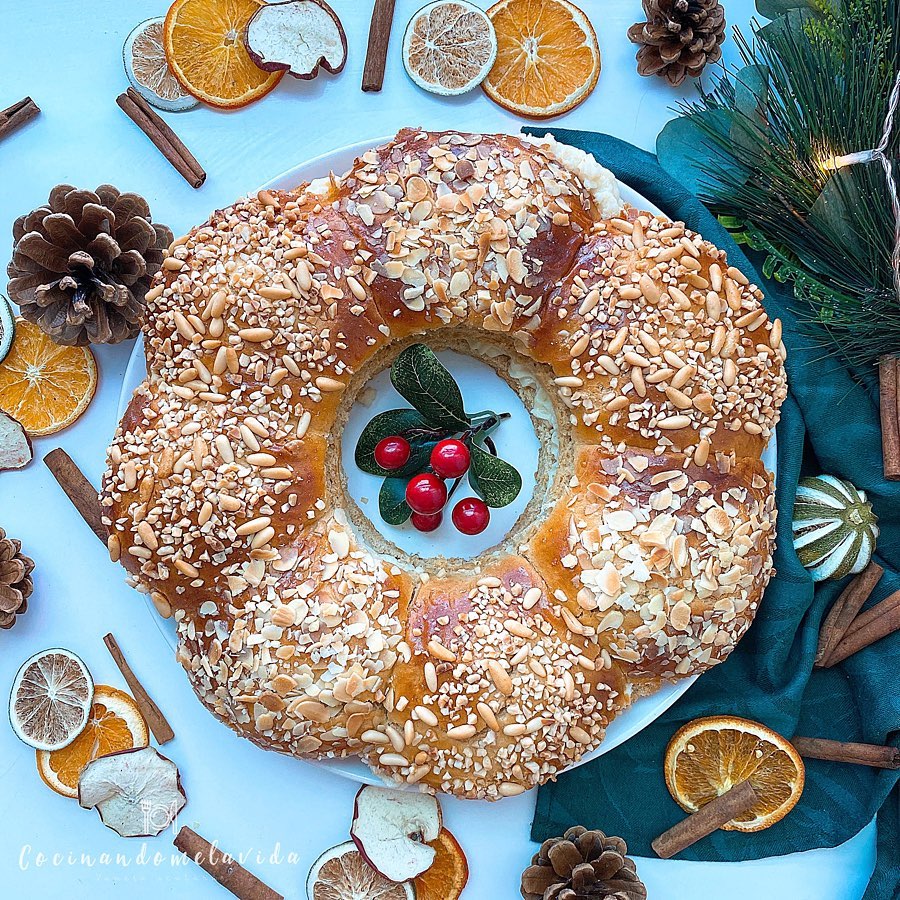 roscón de espelta con crema