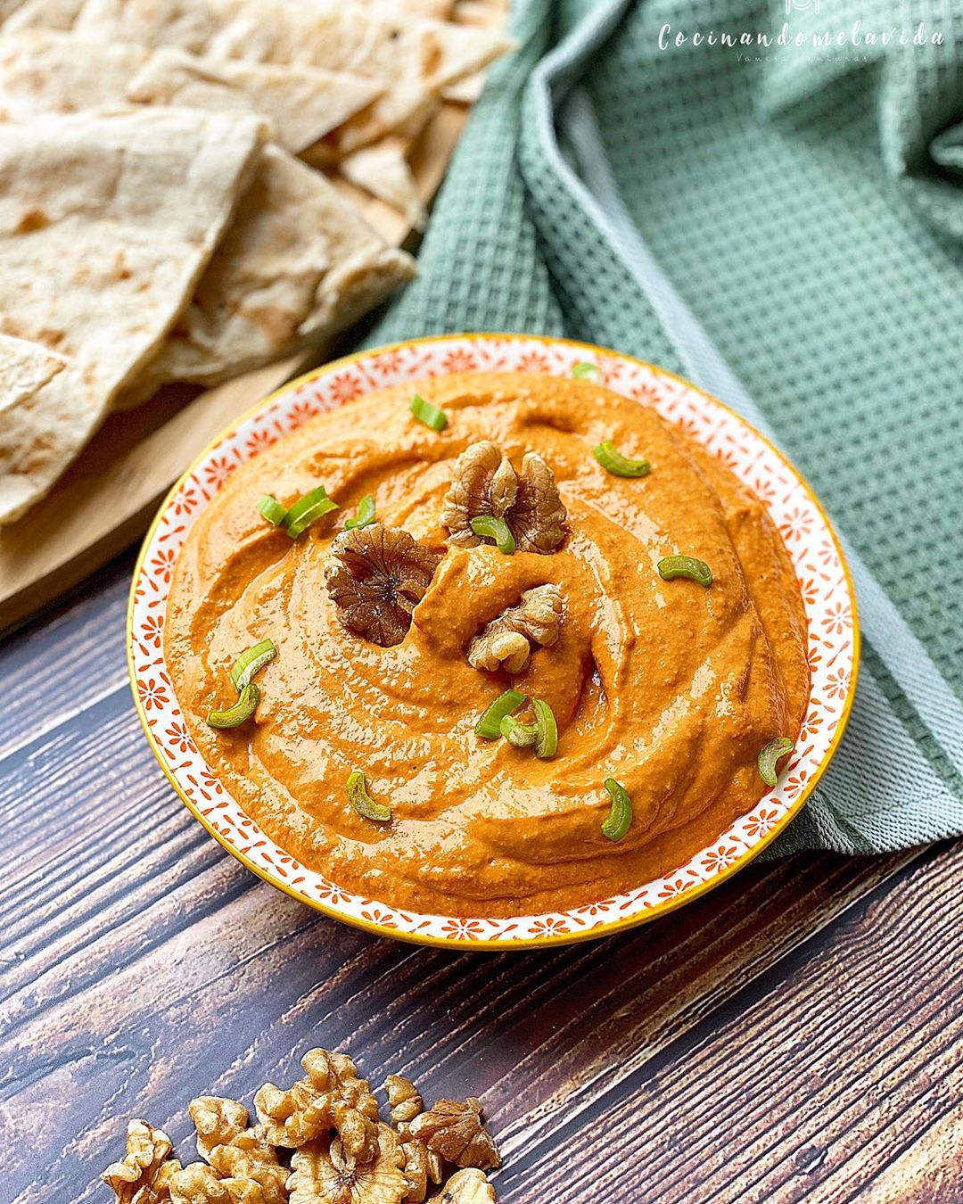 muhammara (paté de pimientos y nueces)