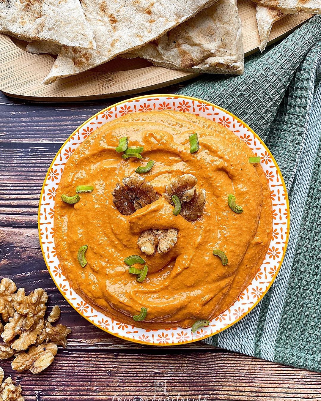 muhammara (paté de pimientos y nueces)