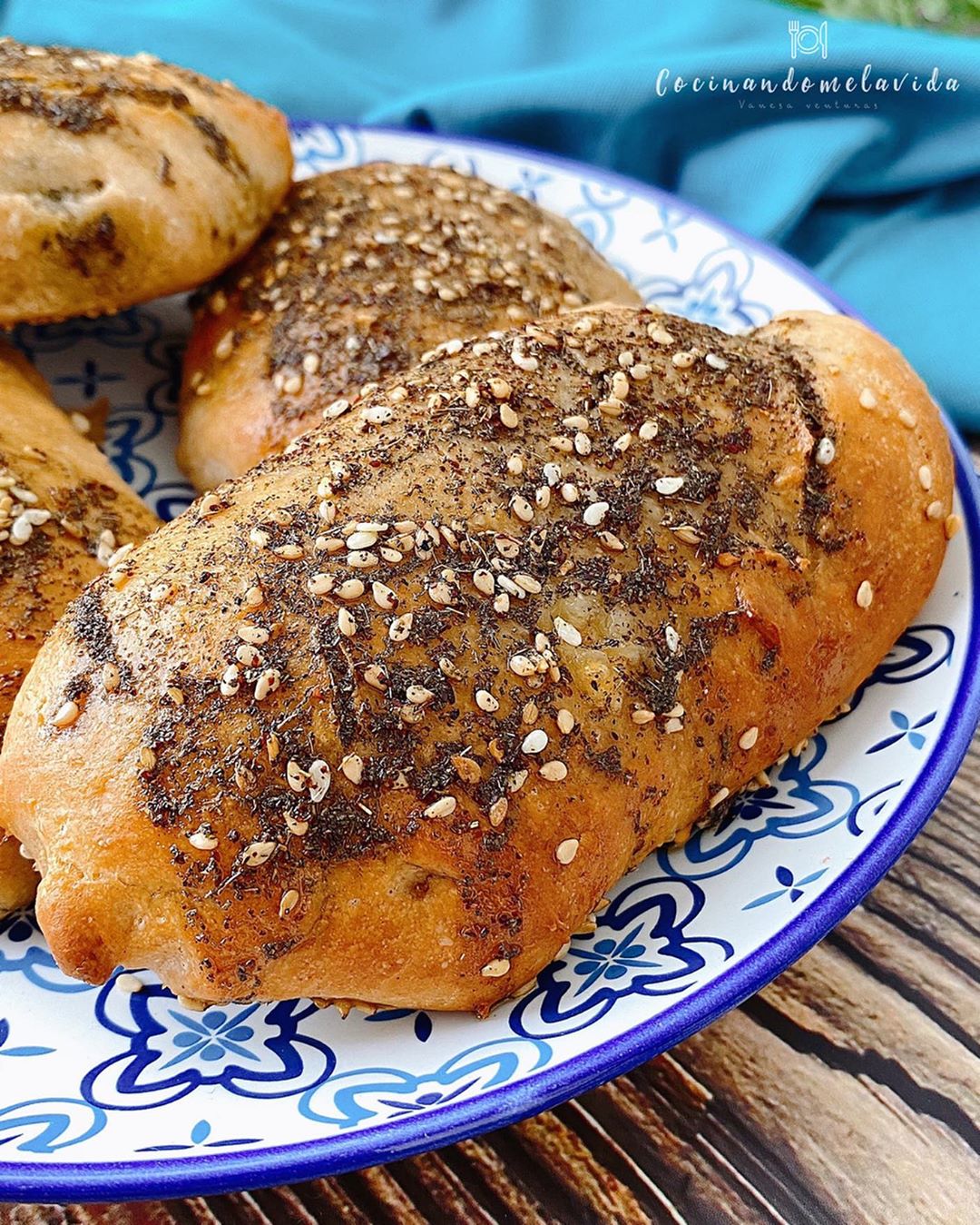 mini calzones de espelta rellenas de espinacas y queso