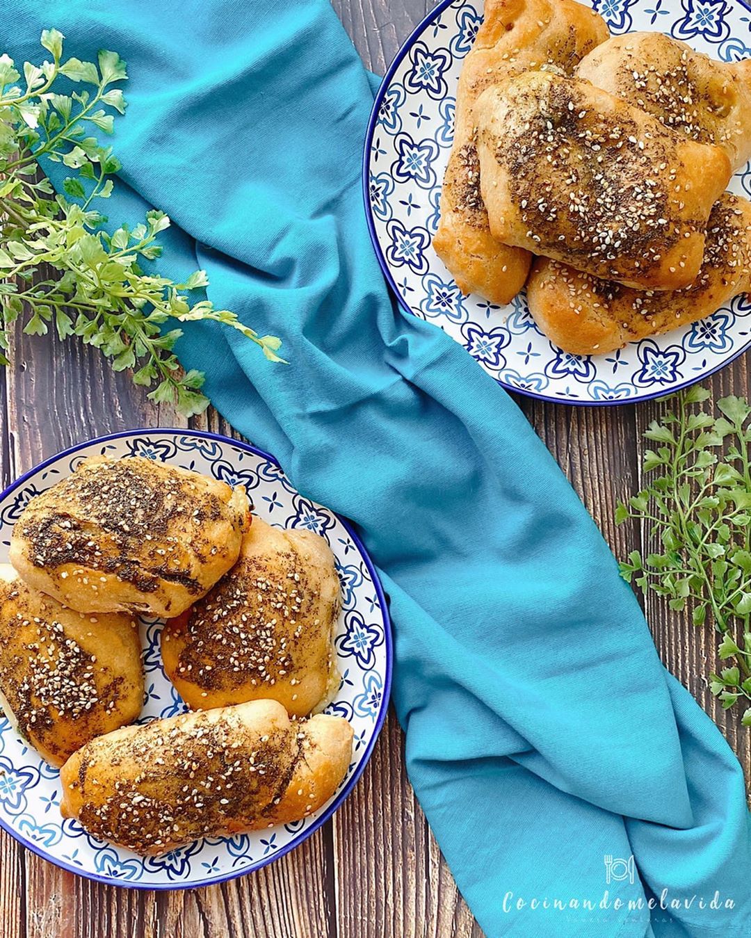 mini calzones de espelta rellenas de espinacas y queso