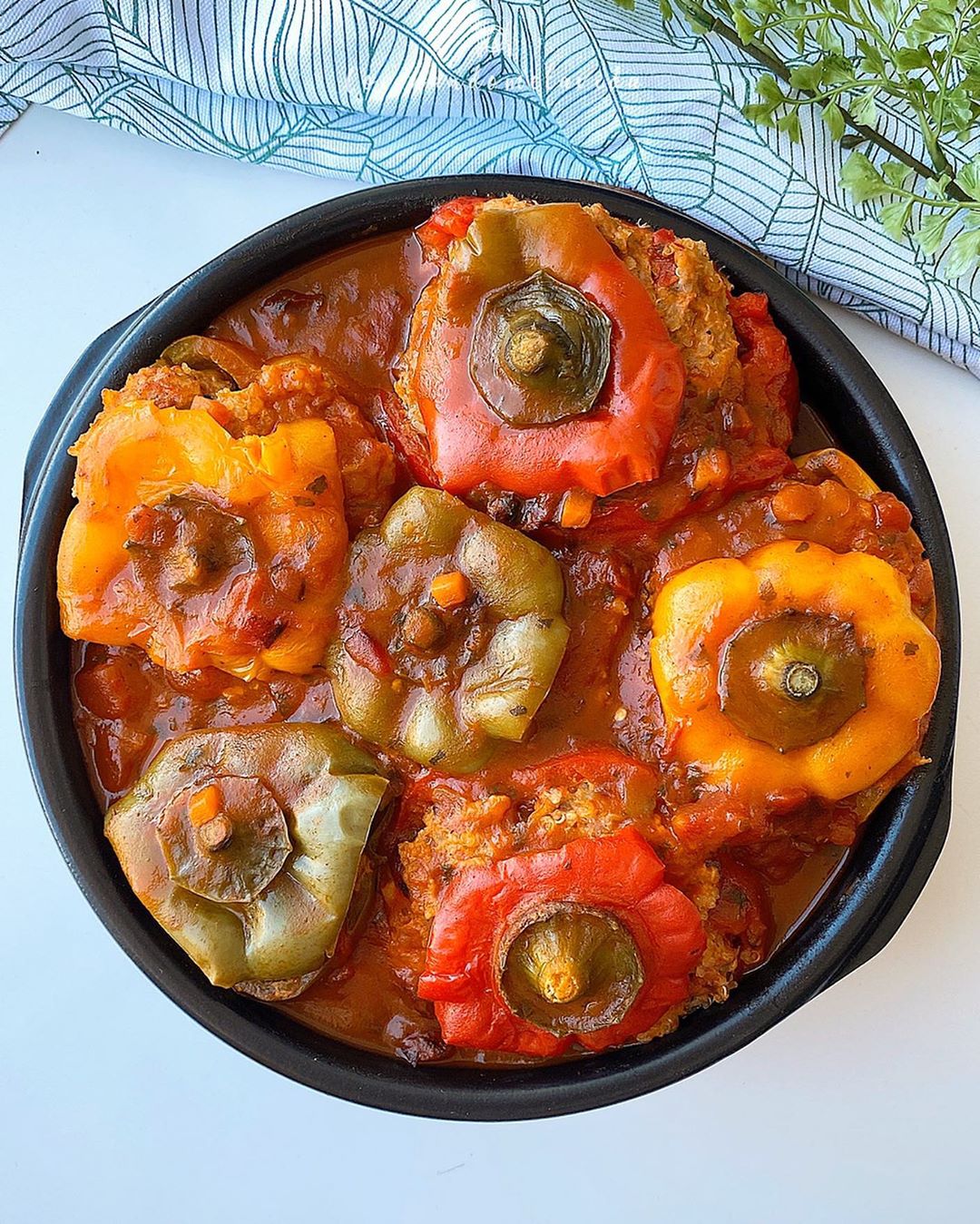 pimientos rellenos de carne y quinoa