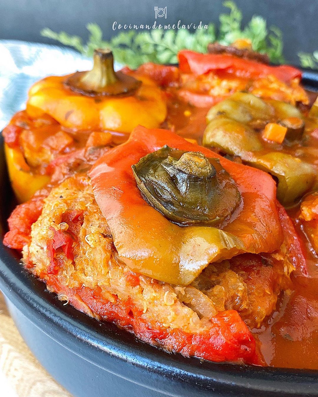 pimientos rellenos de carne y quinoa