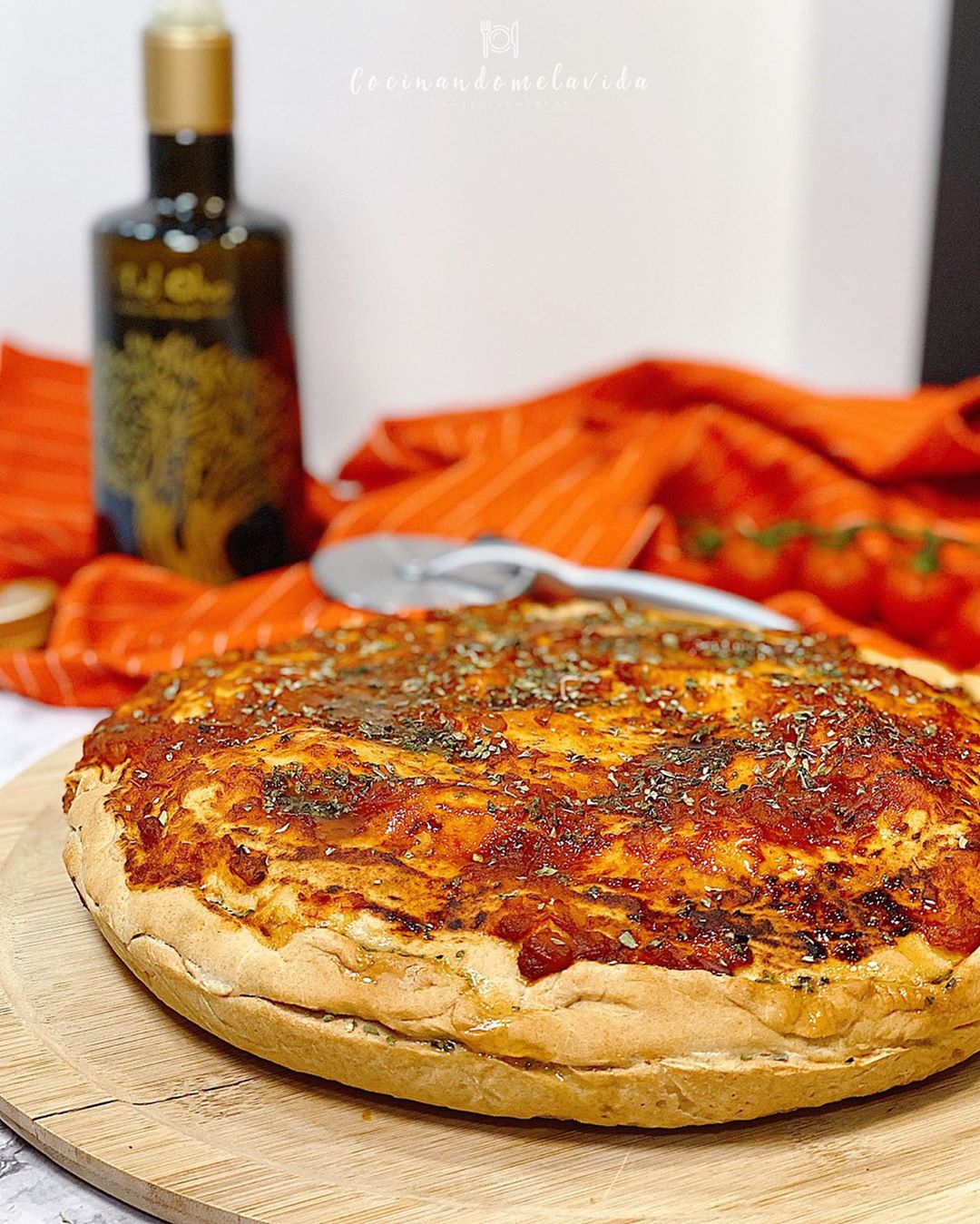 pizza empanada a la boloñesa