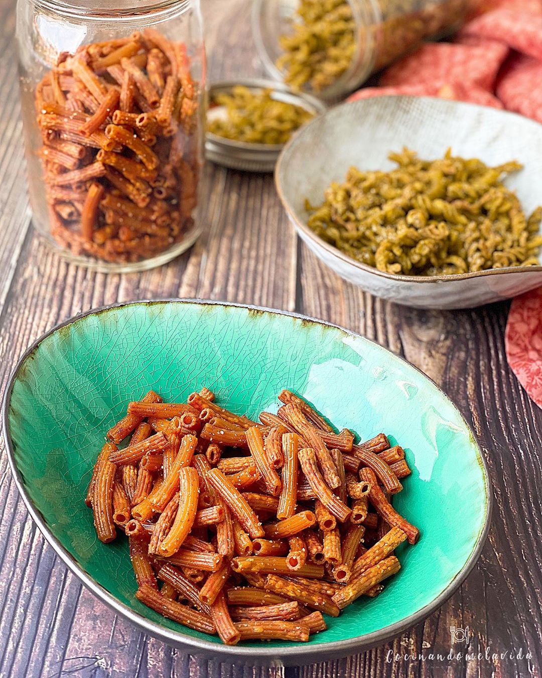 snack saludable de garbanzos y guisantes