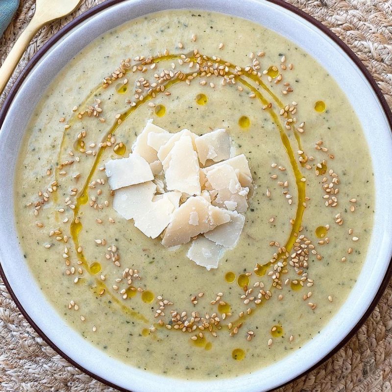 CREMA DE PUERROS Y CALABACÍN CON QUESO