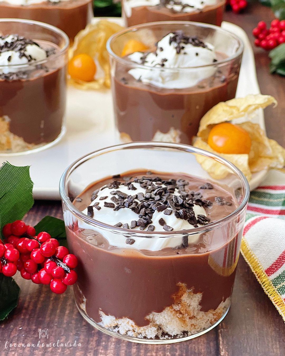BIZCOCHO CON NATILLAS DE CHOCOLATE Y MASCARPONE