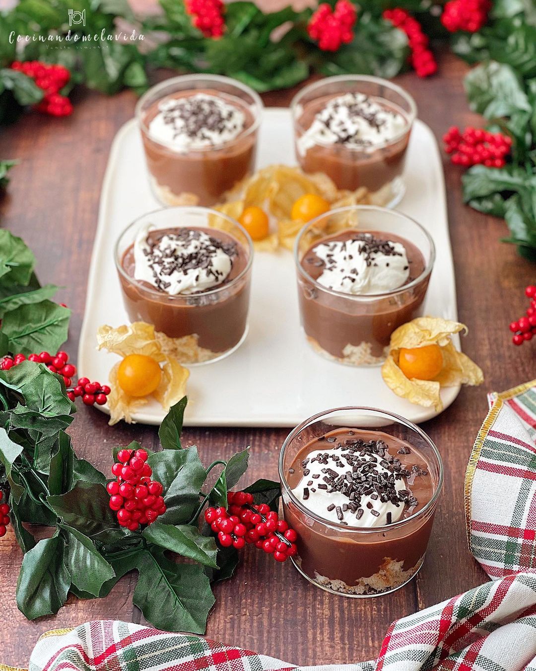 BIZCOCHO CON NATILLAS DE CHOCOLATE Y MASCARPONE