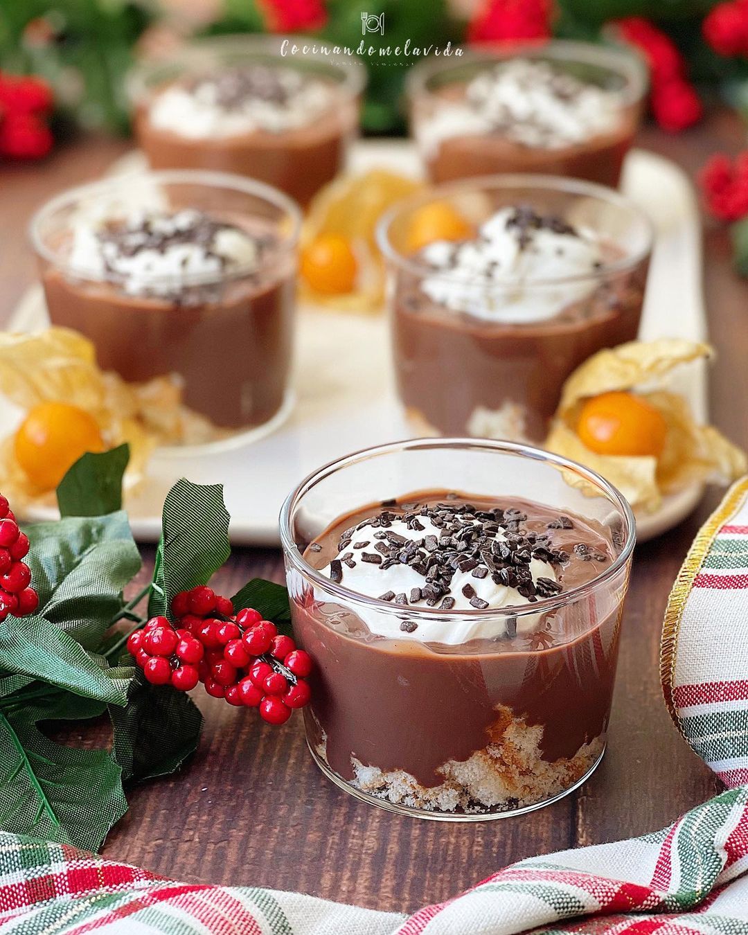 BIZCOCHO CON NATILLAS DE CHOCOLATE Y MASCARPONE