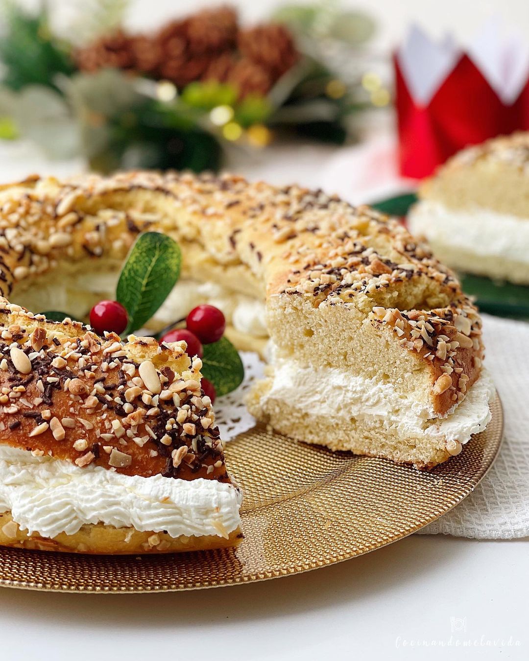 ROSCA DE REYES CON NATA