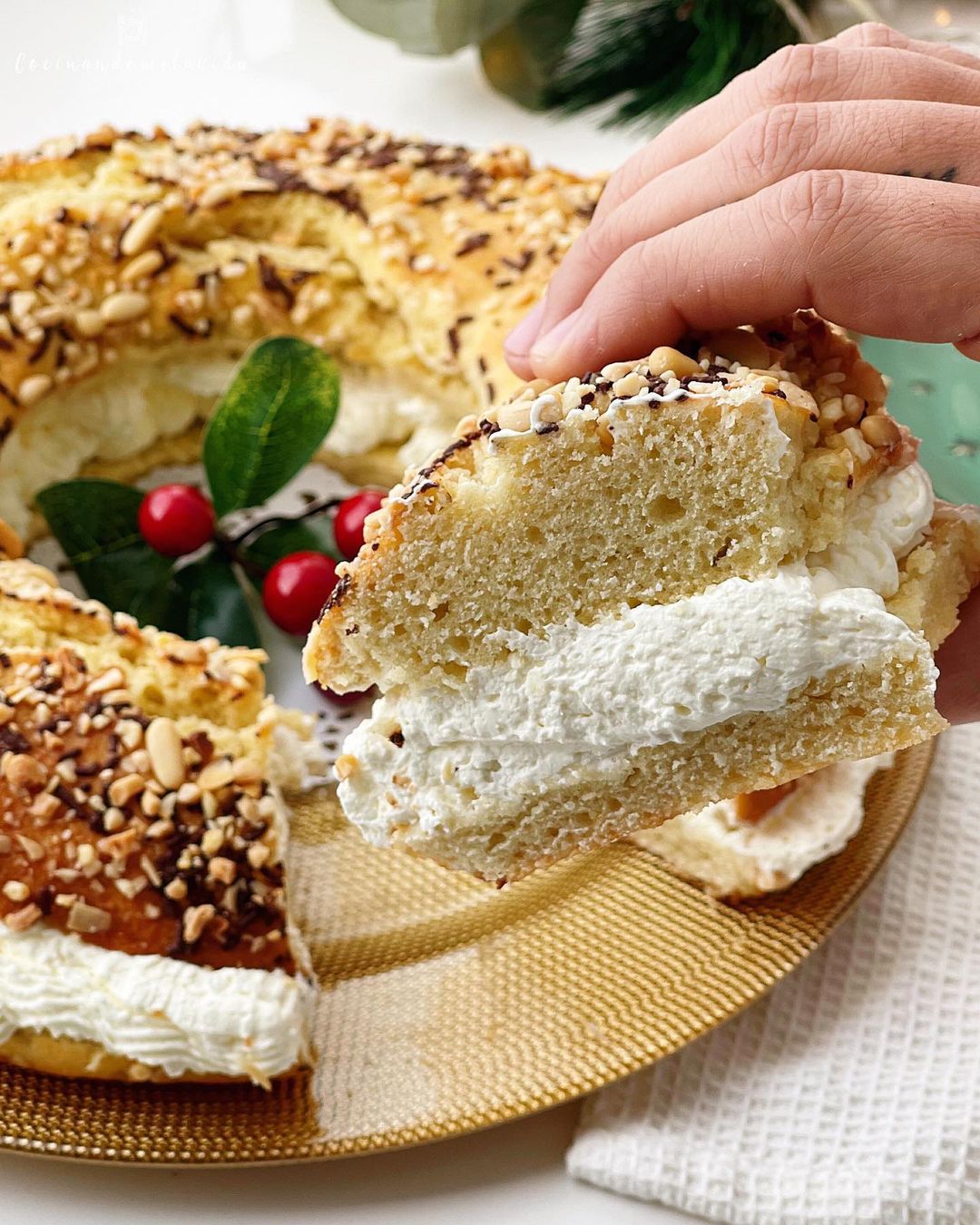 ROSCA DE REYES CON NATA