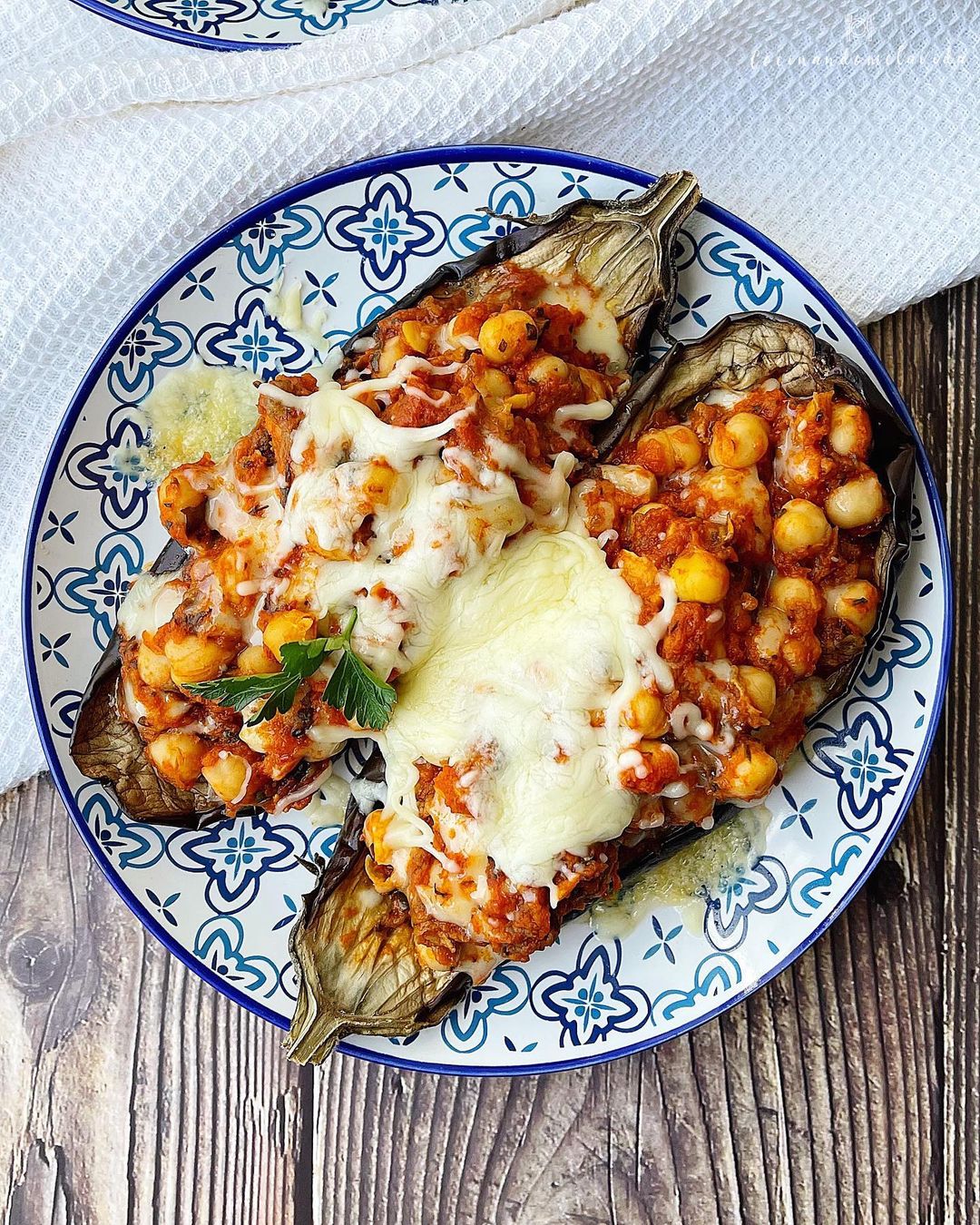 berenjenas rellenas de boloñesa de garbanzos