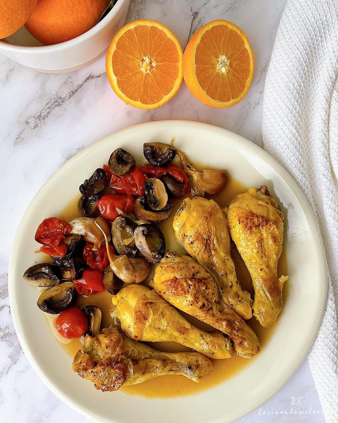 MUSLOS DE POLLO A LA NARANJA