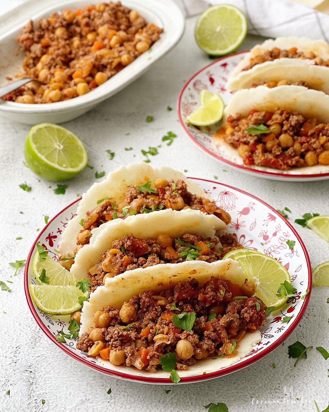 tacos de ternera con garbanzos