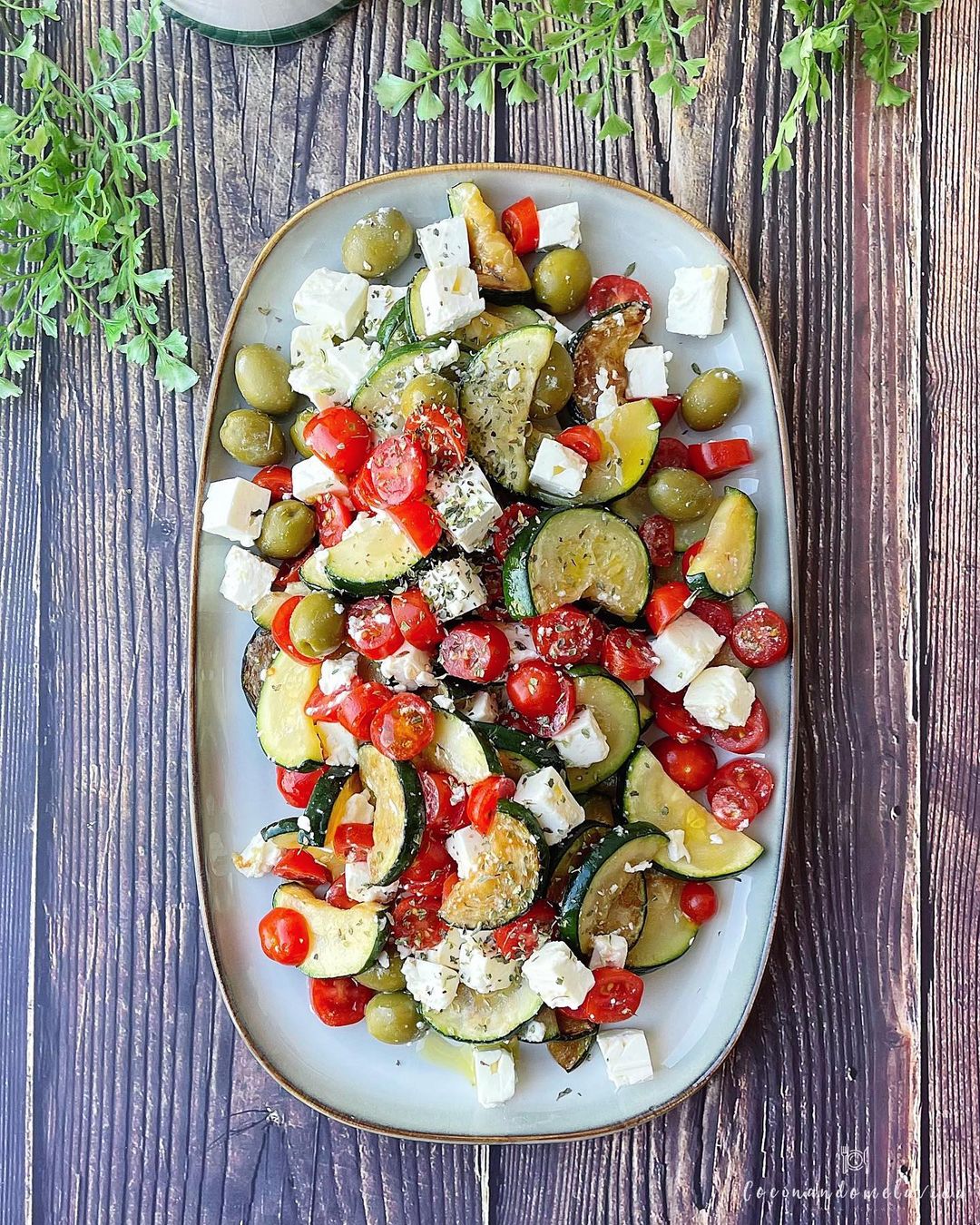 ENSALADA DE CALABACÍN A LA PLANCHA Y QUESO FETA