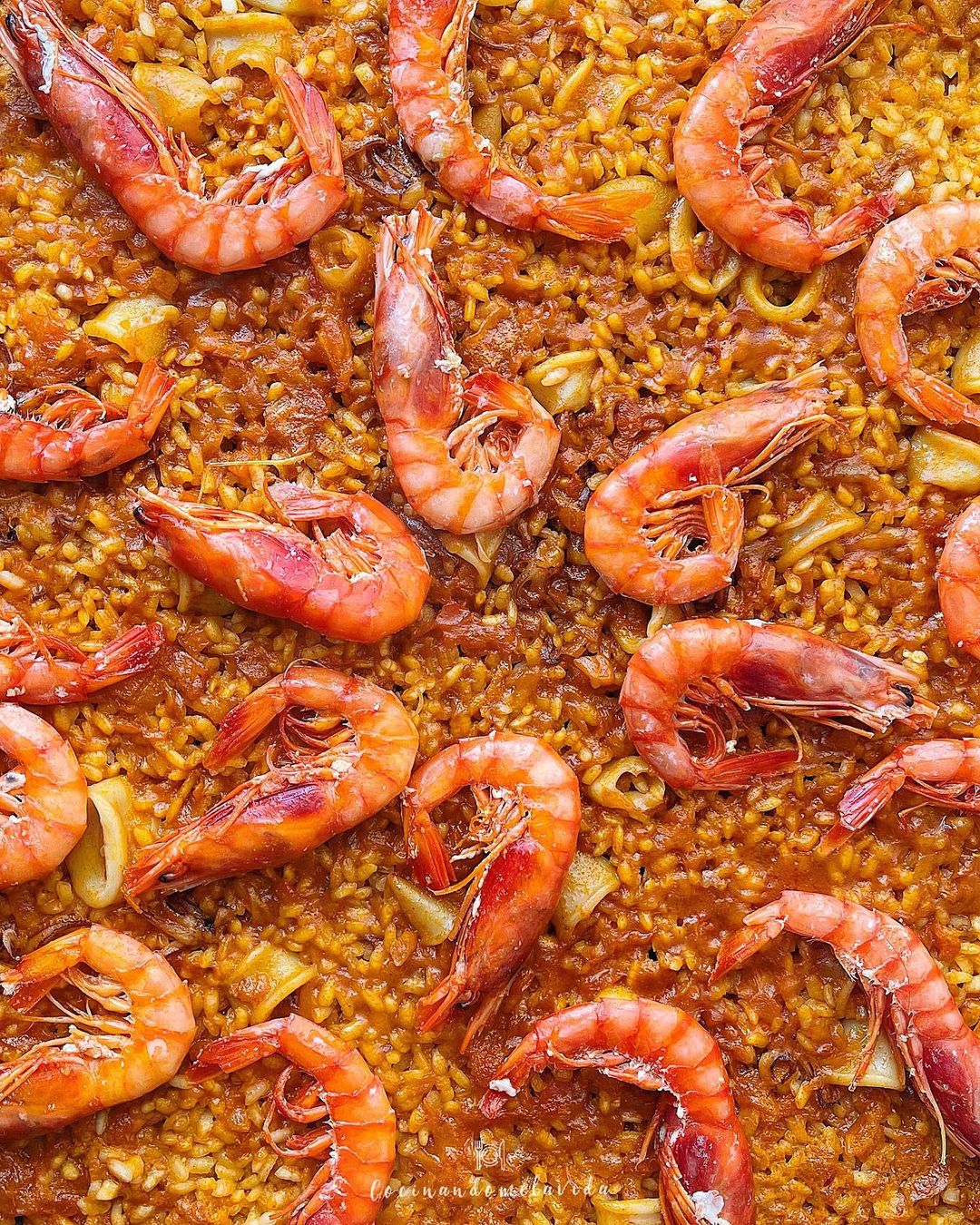 arroz de calamares y gamba roja