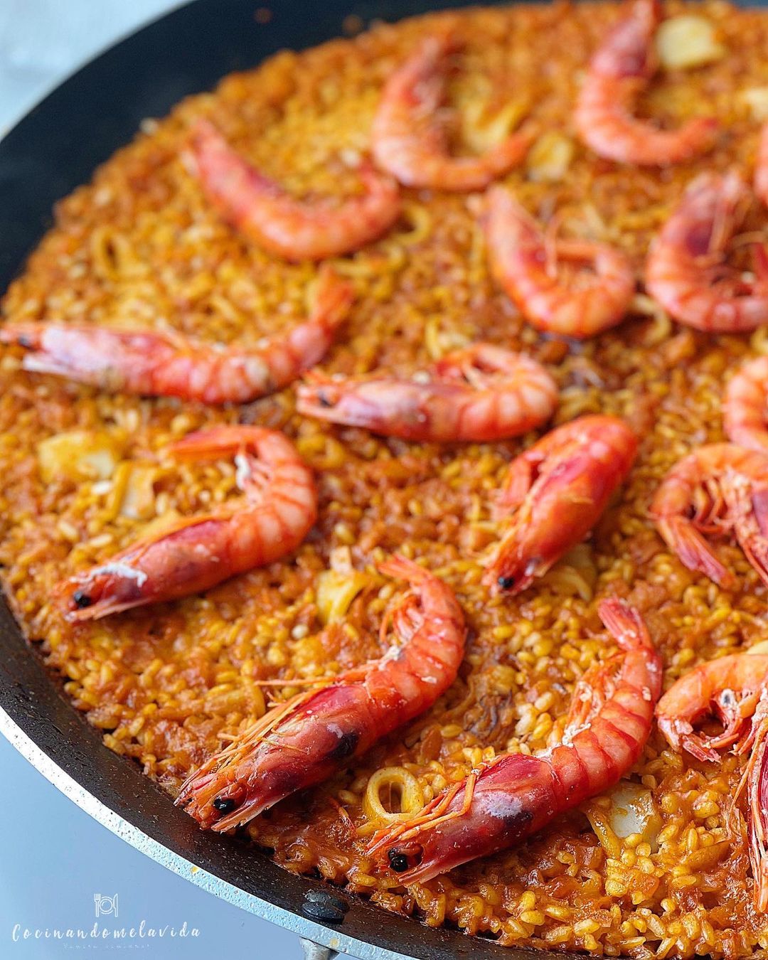 arroz de calamares y gamba roja