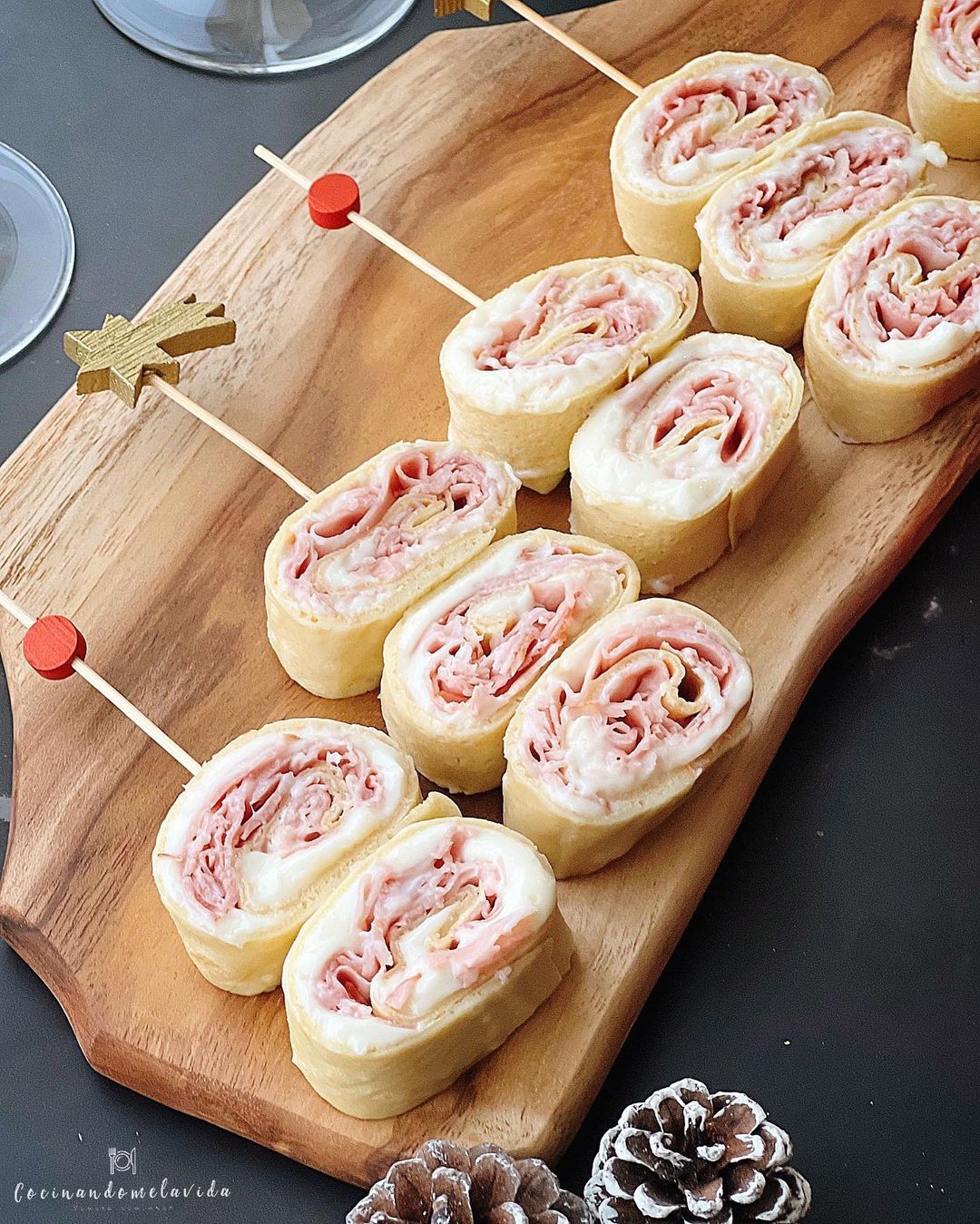 CREPÉS EN BROCHETAS