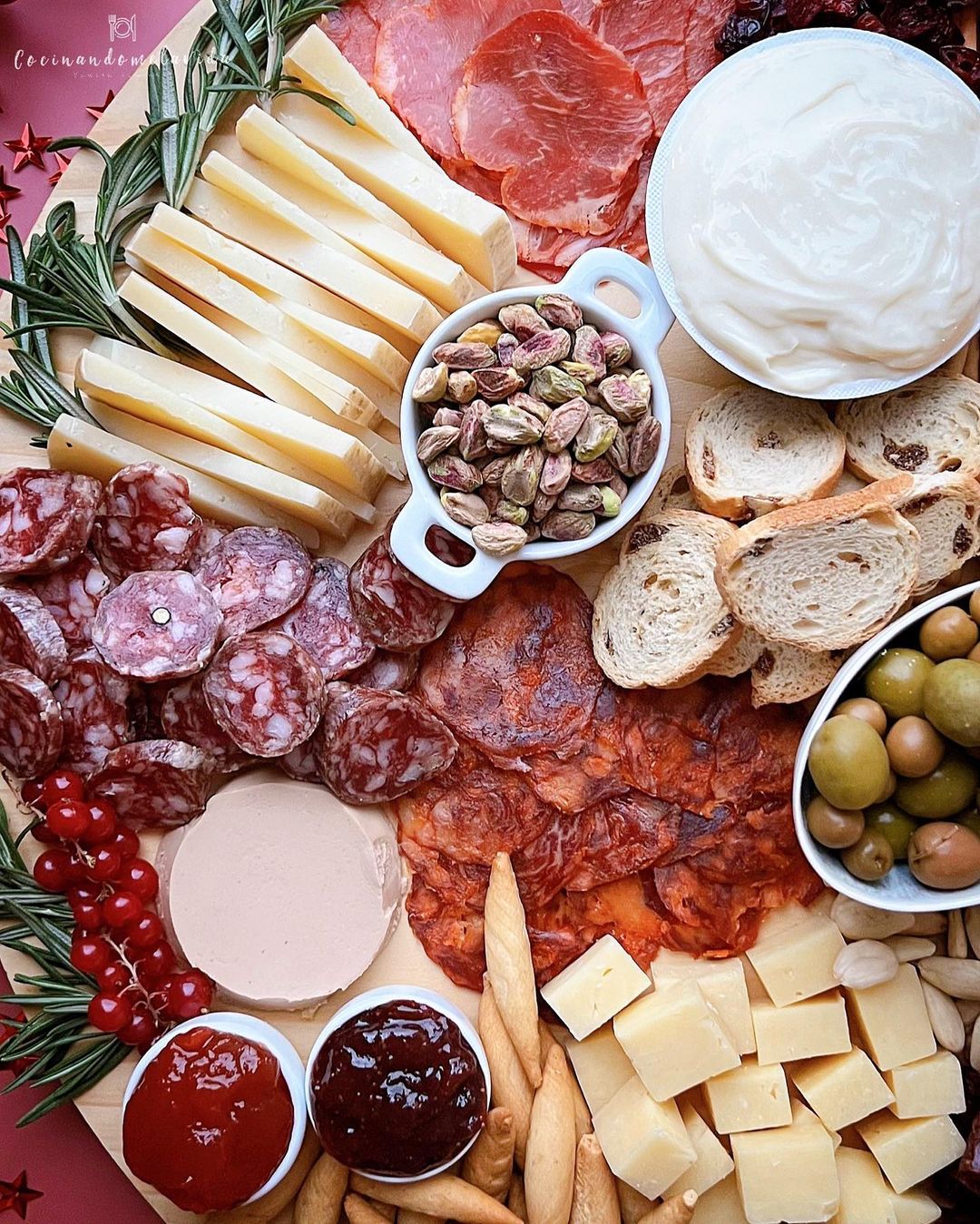 TABLA DE EMBUTIDOS Y QUESOS