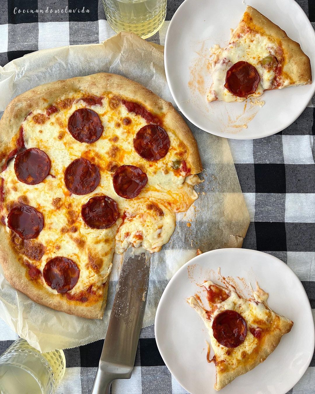 PIZZA CASERA DE CHORIZO IBÉRICO