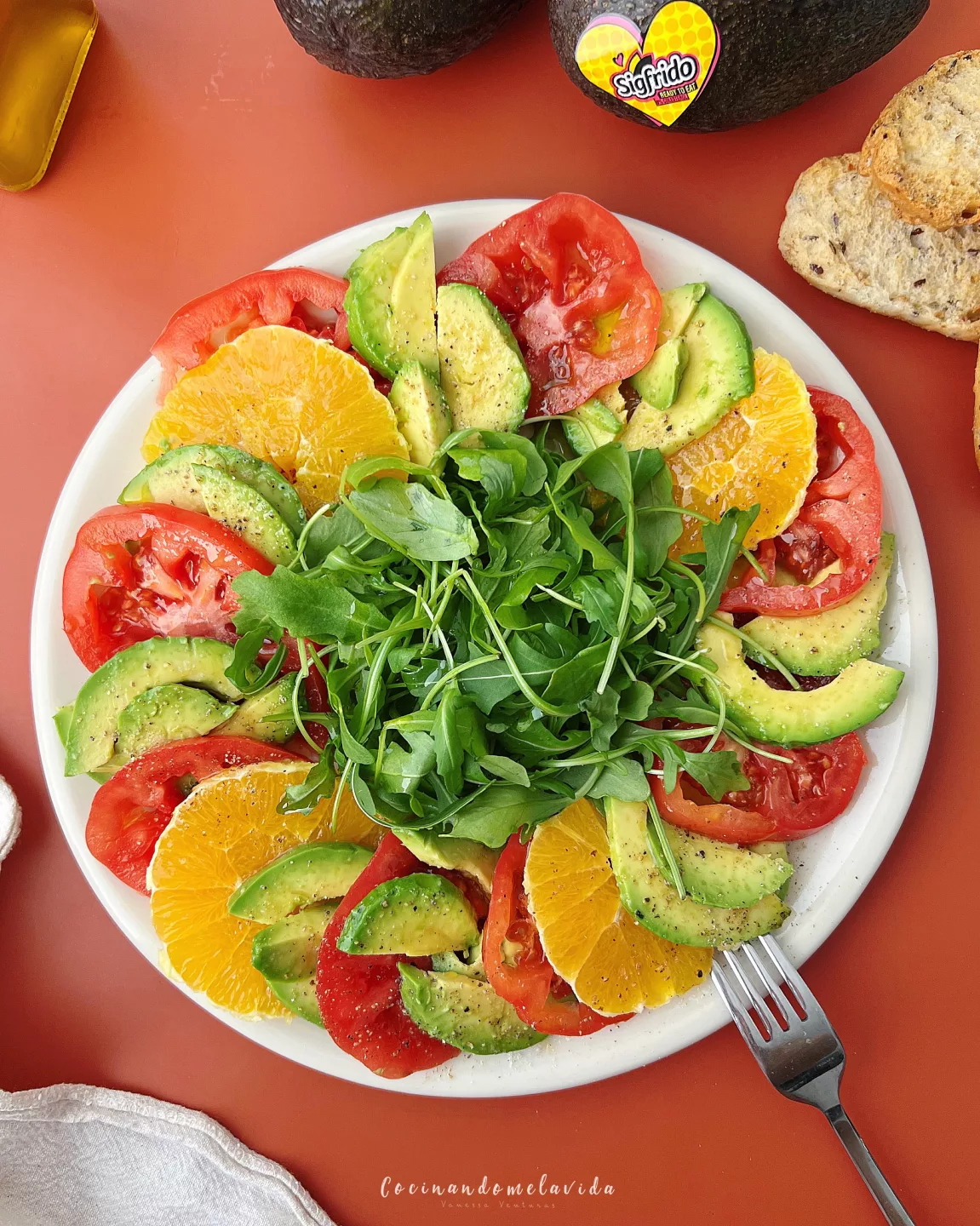 ENSALADA DE AGUACATE Y NARANJA