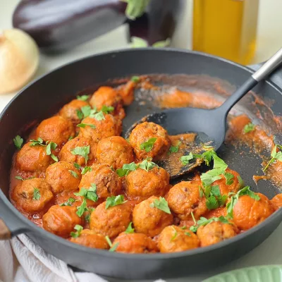 ALBÓNDIGAS DE BERENJENA Y QUESO