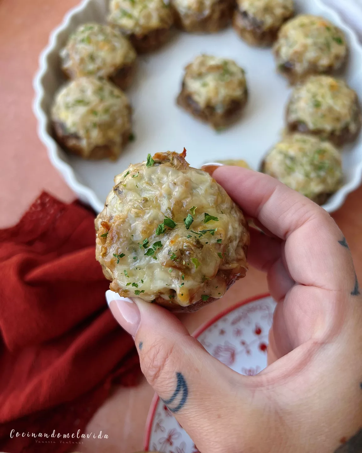 champiñones rellenos de atún