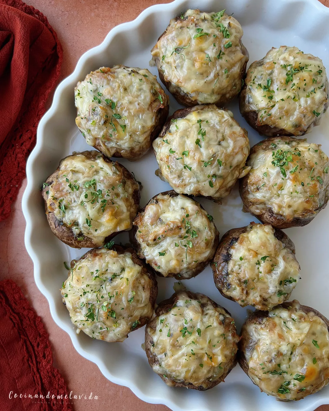 champiñones rellenos de atún