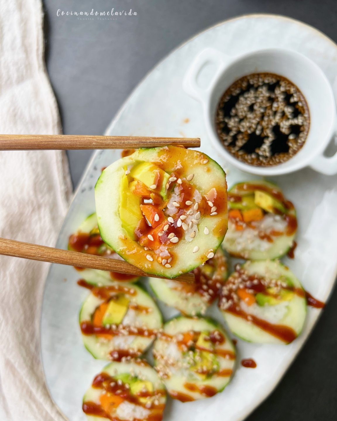 sushi de pepino sin alga