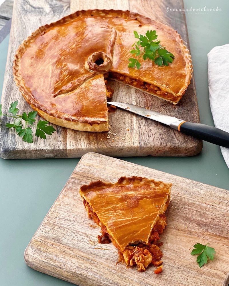 EMPANADA DE POLLO CON MASA CASERA